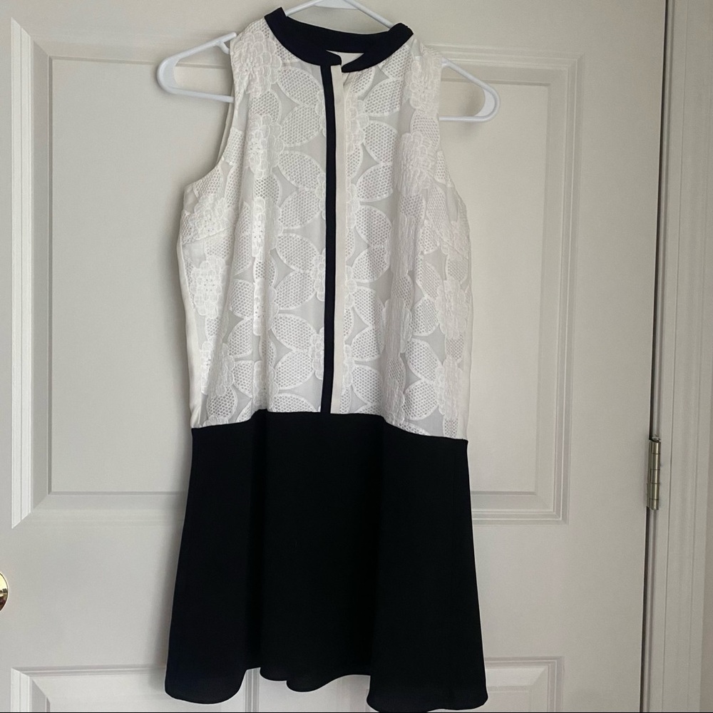 NWOT Ann Taylor LOFT PETITE BW Floral Dress